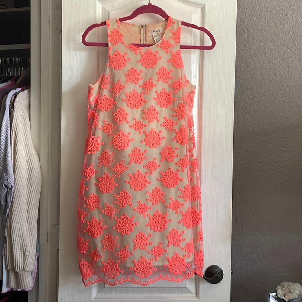 Beautiful Freeway Flowered Dress Size S
